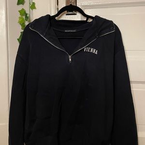 Brandy Melville Exclusive Vienna Half-zip